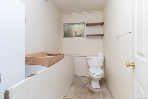 2834 Aldwynd Rd, Langford, BC 