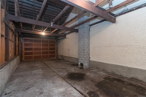 2834 Aldwynd Rd, Langford, BC 