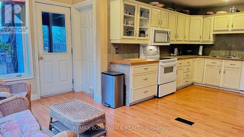 3042 Dangerfield Road W, North Grenville, ON - Indoor Photo Showing Kitchen With Double Sink