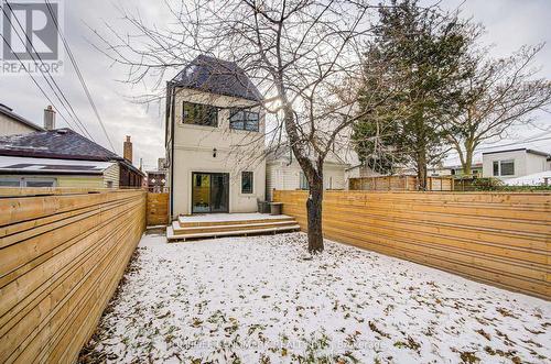 16 Mulberry Crescent, Toronto, ON - Outdoor