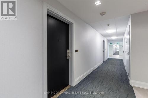 114 - 555 William Graham Drive, Aurora, ON - Indoor Photo Showing Other Room