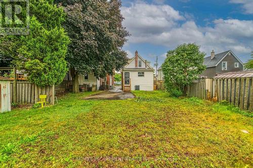 20 Crosthwaite Avenue N, Hamilton, ON - Outdoor