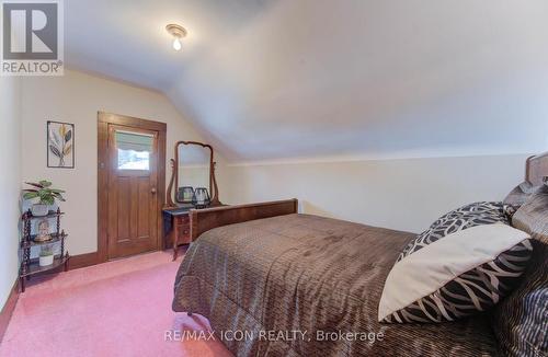 160 Glasgow Street, Waterloo, ON - Indoor Photo Showing Bedroom