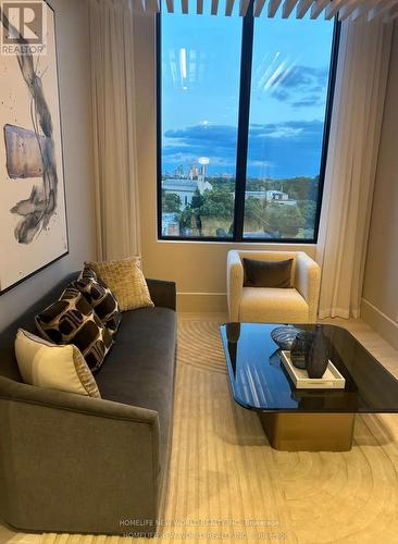 331 - 2020 Bathurst Street, Toronto, ON - Indoor Photo Showing Other Room