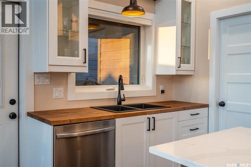 801 Spruce Street, Goodsoil, SK - Indoor Photo Showing Kitchen With Double Sink