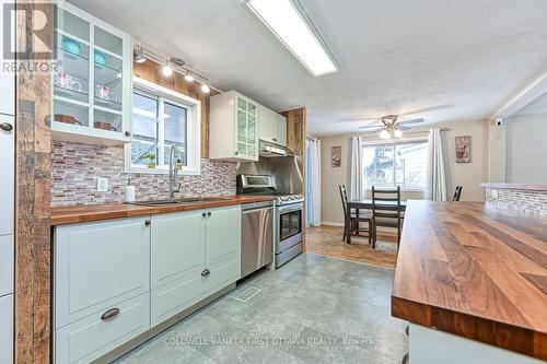40 Fringewood Drive E, Ottawa, ON - Indoor Photo Showing Kitchen