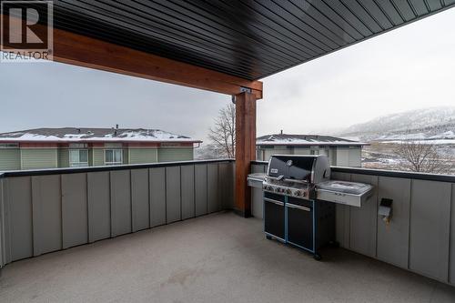 181 Holloway Drive, Kamloops, BC - Outdoor With Exterior