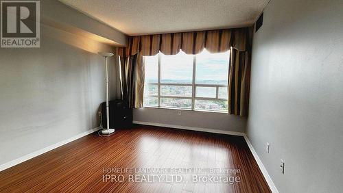 1615 - 50 Kingsbridge Garden Circle, Mississauga, ON - Indoor Photo Showing Other Room