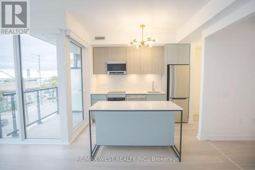 307 - 6 Chartwell Road, Toronto, ON - Indoor Photo Showing Kitchen