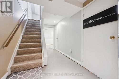 424 Benesfort Court, Kitchener, ON - Indoor Photo Showing Other Room