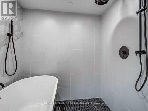 102 - 45 Dovercourt Road, Toronto, ON - Indoor Photo Showing Bathroom