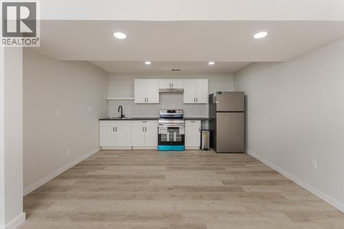 2988 Andres Road, Prince George, BC - Indoor Photo Showing Kitchen