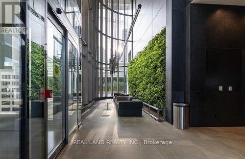 2009 - 16 Bonnycastle Street, Toronto, ON - Indoor Photo Showing Other Room