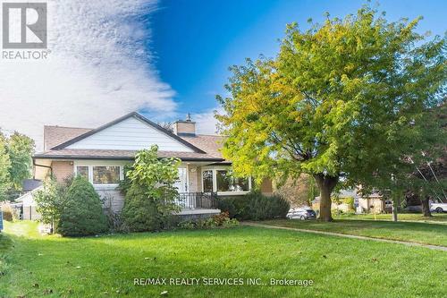 107 Weber Street S, Waterloo, ON - Outdoor