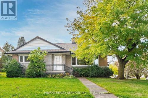 107 Weber Street S, Waterloo, ON - Outdoor