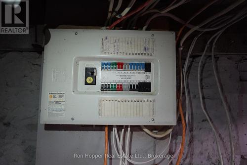 353 11Th Street E, Owen Sound, ON - Indoor Photo Showing Basement