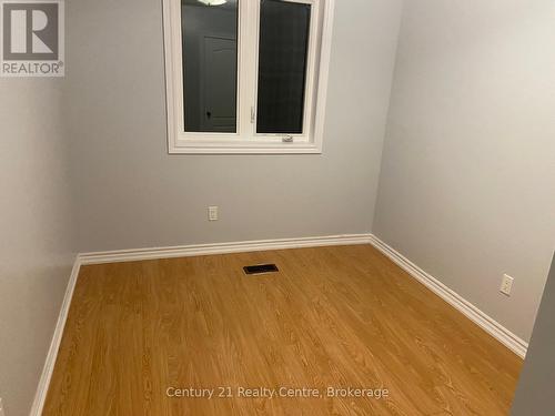 5 Shiff Crescent, Brampton, ON - Indoor Photo Showing Other Room