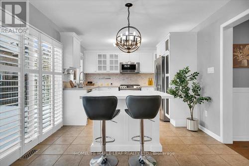 41 Ross Patrick Crescent, Newmarket, ON - Indoor Photo Showing Kitchen