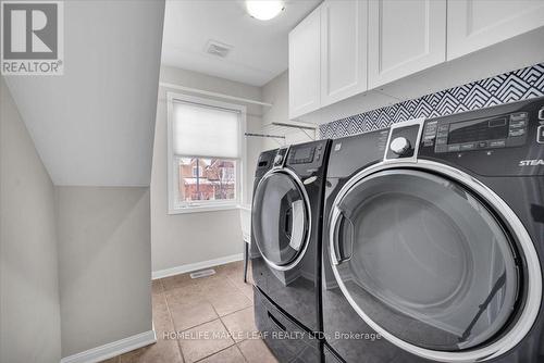 41 Ross Patrick Crescent, Newmarket, ON - Indoor Photo Showing Laundry Room