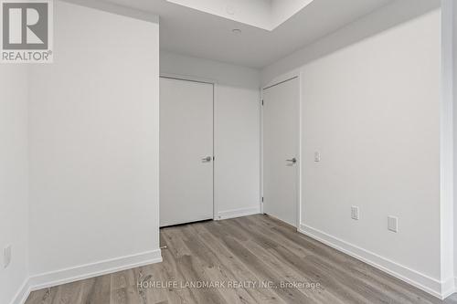 2912 - 395 Square One Drive, Mississauga, ON - Indoor Photo Showing Other Room