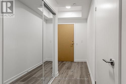 2912 - 395 Square One Drive, Mississauga, ON - Indoor Photo Showing Other Room