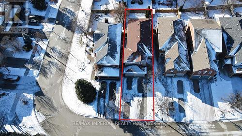 5633 Haddon Hall Road, Mississauga, ON - Outdoor