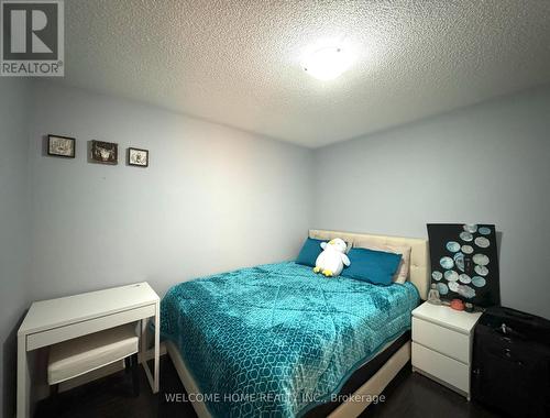 26 Larson Peak Road, Caledon, ON - Indoor Photo Showing Bedroom