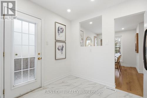 2909 Salerno Crescent, Mississauga, ON - Indoor Photo Showing Other Room