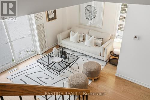 2909 Salerno Crescent, Mississauga, ON - Indoor