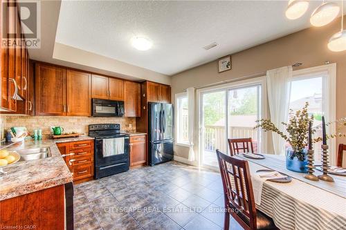 4A - 38 Howe Drive, Kitchener, ON - Indoor Photo Showing Other Room