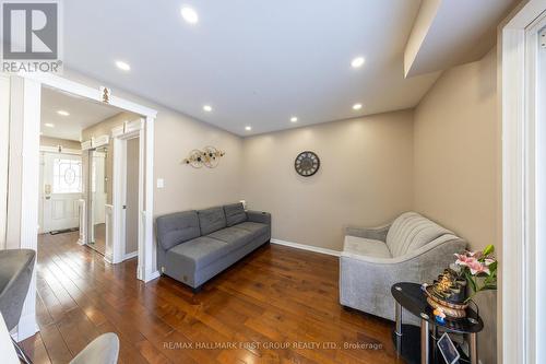 50 Goskin Court, Toronto, ON - Indoor