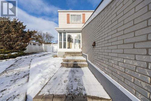 50 Goskin Court, Toronto, ON - Outdoor