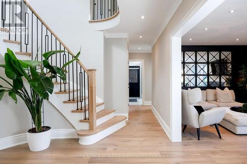 1483 The Links Drive, Oakville, ON - Indoor Photo Showing Other Room