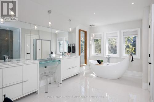 1483 The Links Drive, Oakville, ON - Indoor Photo Showing Other Room