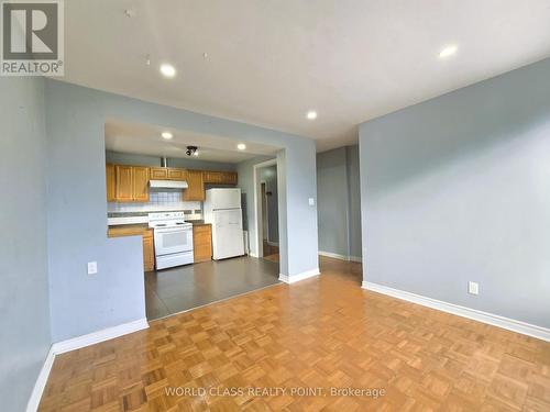 3 - 58 Cameron Avenue, Toronto, ON - Indoor Photo Showing Kitchen