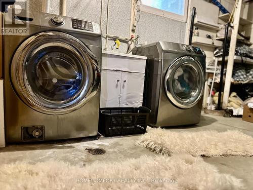 52 Meadow Park Drive, Huntsville, ON - Indoor Photo Showing Laundry Room