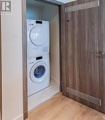 1801 - 27 Mcmahon Drive, Toronto, ON - Indoor Photo Showing Laundry Room