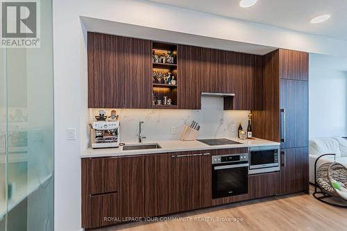 1801 - 27 Mcmahon Drive, Toronto, ON - Indoor Photo Showing Kitchen