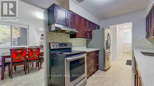 118 - 4001 Don Mills Road, Toronto, ON - Indoor Photo Showing Kitchen