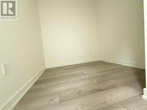 412 - 120 Broadway Avenue, Toronto, ON - Indoor Photo Showing Other Room
