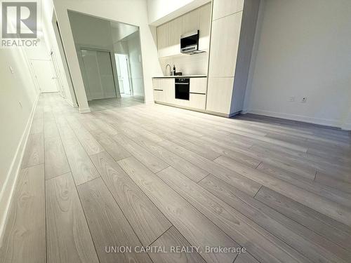 412 - 120 Broadway Avenue, Toronto, ON - Indoor