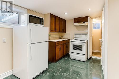 9 Benshire Drive, Toronto, ON - Indoor Photo Showing Kitchen