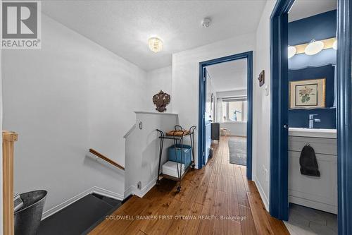 31 Glenhaven Pvt, Ottawa, ON - Indoor Photo Showing Other Room