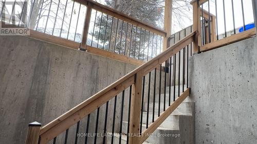 136 Worth Boulevard, Vaughan, ON - Indoor Photo Showing Other Room