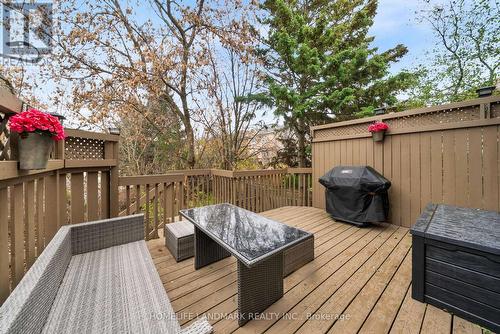 333 Rannie Road, Newmarket, ON - Outdoor With Deck Patio Veranda With Exterior