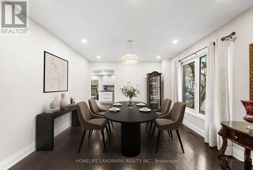 333 Rannie Road, Newmarket, ON - Indoor Photo Showing Dining Room