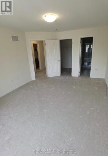 3305 Thunderbird Promenade, Pickering, ON - Indoor Photo Showing Other Room