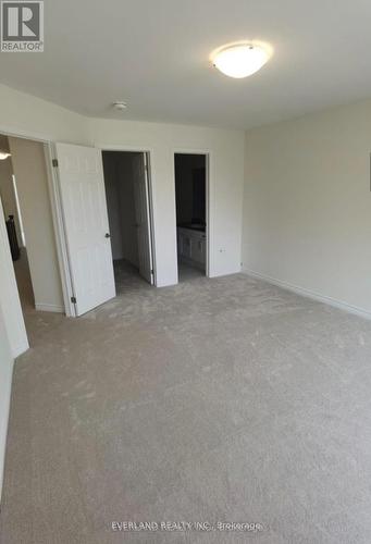 3305 Thunderbird Promenade, Pickering, ON - Indoor Photo Showing Other Room