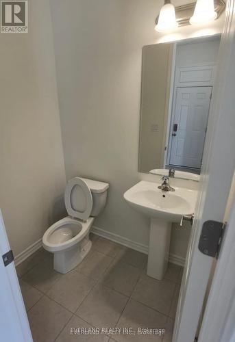 3305 Thunderbird Promenade, Pickering, ON - Indoor Photo Showing Bathroom