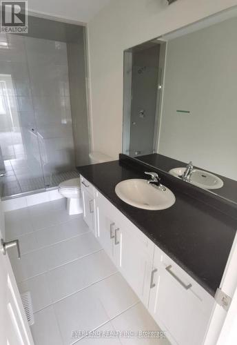 3305 Thunderbird Promenade, Pickering, ON - Indoor Photo Showing Bathroom
